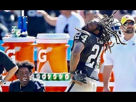 Marshawn Lynch GOES DUMB on Raiders Sideline for His Hometown of Oakland!