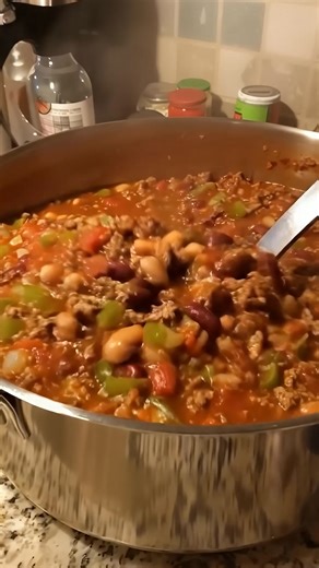 This is real homemade chili.Recipe in comments 👇 | Soul Food Recipes