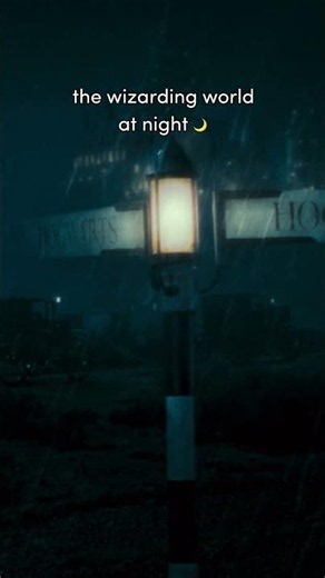 Harry Potter at night #HarryPotter #Hogwarts