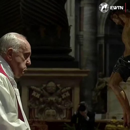 62K views · 4.2K reactions | HIGHLIGHTS | On Good Friday, Pope Francis presided over the Celebration of the Lord's Passion in St. Peter's Basilica. Unlike in previous years, he was unable to lay prostrate before the crucifix, and Fr. Cantalamessa delivered the homily #HolyWeek2022 | Catholic News Agency | Facebook