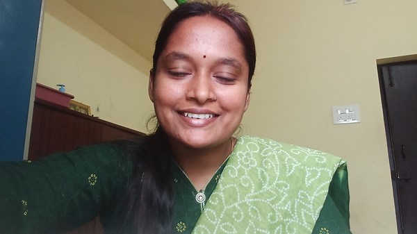 Gayathri | India | 1747049