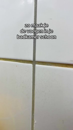 Hoe je Badtegelvoegen in de Badkamer Effectief Reinigt