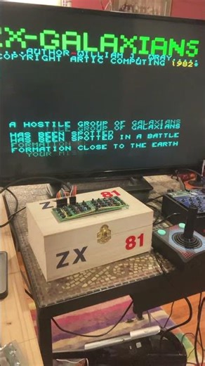 Can I live with Color, Sound & Joystick on ZX81 games ? .............................. Yes !