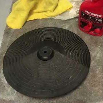 How to clean electronic drum pads