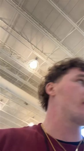 Creative Teacher Outfit Ideas for Classroom Settings