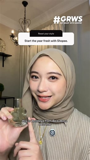 ♡ 𝐑𝐲𝐡𝐚𝐧𝐚 𝐈𝐳𝐳𝐮𝐫𝐞𝐞𝐧 ♡ on Instagram: "Simple new year reset ✨ I’m using a new perfume, and of course I belikan satu untuk husband juga. Fresh scent, fresh start untuk tahun ni. Available on Shopee 🤍 Shop my looks on Shopee — New Arrivals now available on Shopee Style Friday #GetReadyWithShopee #GRWS #ShopeeStyleFriday @shopee_my"