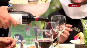 144K views · 6.2K reactions | Premiul suplimentar de astazi a fost despre faptele bune pe care le facem zi de zi! Pentru ca orice fapta buna #sepune, Carrefour Romania prin programul Act For Good a asigurat premiul din aceasta seara la Survivor Romania! Mancare gatita, vin si gustari pentru castigatorii serii, echipa Faimosilor! Multumim, Carrefour Romania, pentru premiile din aceasta seara! | Survivor Romania | Facebook