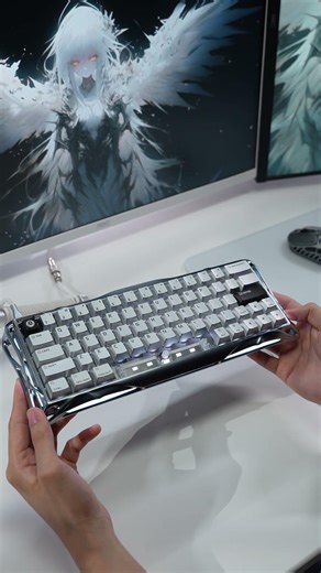 The Only Sci-Fi Keyboard You’ll EVER Need. 👽
