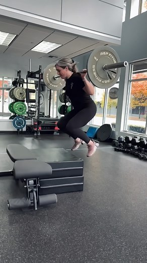 athletic strength training involves a combination of compound, power, and plyometric exercises to build maximum strength, explosiveness, and functional movement. A typical routine includes exercises like squats, deadlifts, and presses to build a strong foundation, along with explosive movements like box jumps and medicine ball throws for power and coordination. It also incorporates sport-specific drills and proper recovery, focusing on improving muscle, tendon, and ligament strength to enhance p