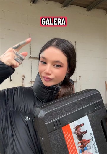 Ho rischiato grosso 🐴 #cavalli #maneggio #horsesoftiktok #cavalliditiktok #horse #horseriding #grwm #grwm_aesthetics #horsegirl #horses #cavalli