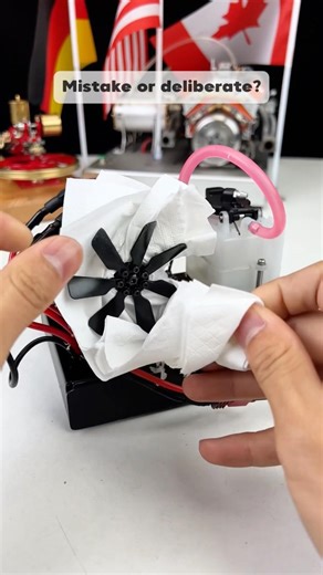 Mistake or deliberate? #engine #model #engineering #carlovers #mechanical