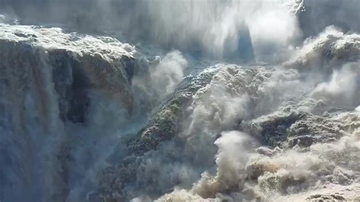 The Augrabies Falls National Park roared at 2,700 cumecs today, with flows expected to reach 4,400–4,700 cumecs by Sunday. Video: Klipspringer Challenge 2025. | Northern Cape Tourism