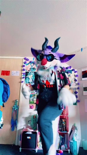 Don’t mind me just vibing out here #furry #furrydance #fursuitdance #fursuit #fursuiter #furryfandom