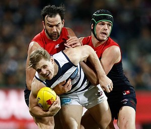 Bernie bash for post-game chat 'insulting': Mahoney