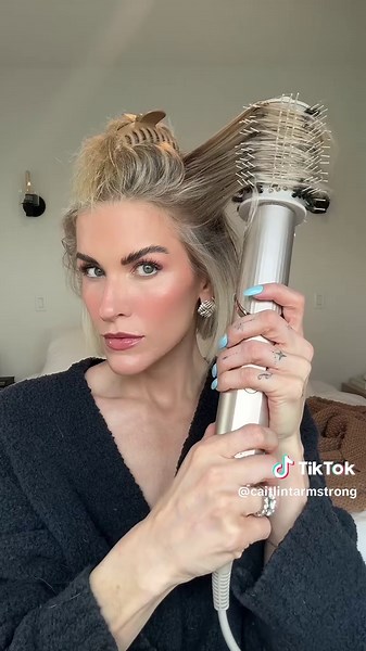 Stunning Blowout Tutorial for Bob Hairstyles