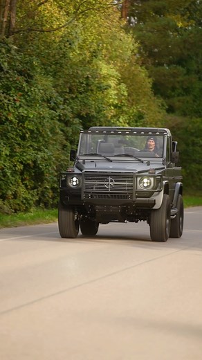 1990 620GE Wolf by Expedition Motor Company Finished in Mercedes Designo Selenite Grey Magno, this client opted for a contemporary specification, striking a balance between the classic W461 body style and modern design cues Powered by an LS3 V8 paired with a 6-speed automatic transmission, this build delivers effortless performance while retaining the unmistakable presence of the Wolf G-Wagen Exterior: Designo Selenite Grey Magno Interior: Slate Engine: LS3 V8 paired Transmission: 6-Speed Automa