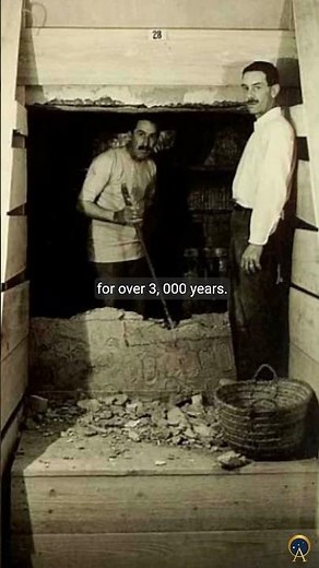 28 ORIGINAL Photos from the Discovery of Tutankhamun’s Tomb