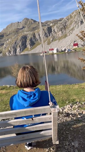 Mesmerising Lake Kapetanovo
