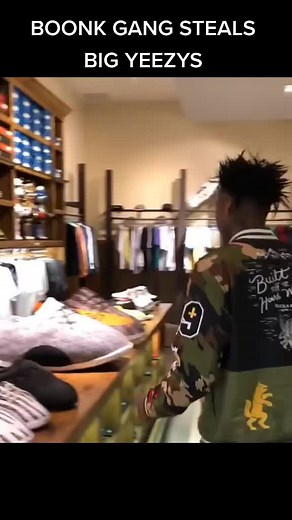#fy #fyp #funny #viral #boonk #boonkgang #yeezys #store