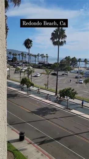 Redondo Beach, California Live.