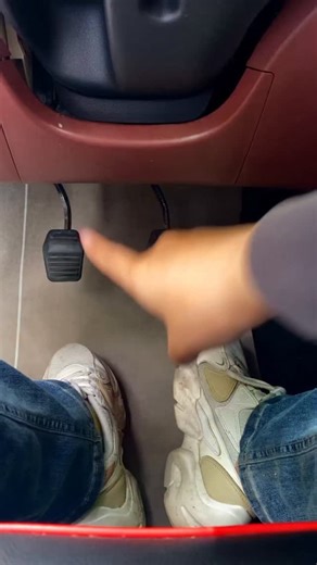 prodriver on Instagram: "Drive mannual car easily💯 #carinstructor #drivingtips #treandingreels #carhacksandtips #carhacks #viralvideos #drving #exploremore #viralreels #reelsinstagram"