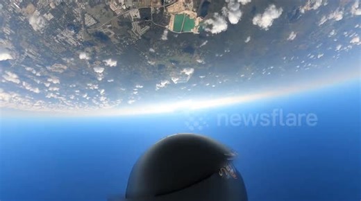 Skydiving Freefall Mishap - Jumpers Collide - Watch the Harrowing Impact!