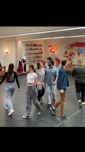 Danse folklorique québécoise: Tradition, culture, et histoire