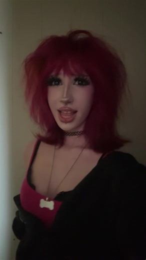 Exploring Alternative Makeup Styles and Trends