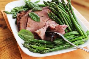 Vail food feature: Mastering the sweet-and-spicy glaze for your Easter ham