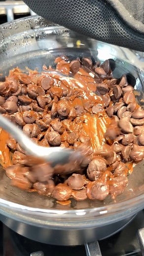 Chocolate Covered Frozen Grapes! | The Mediterranean Dish