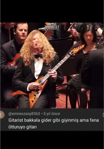 Dave Mustaine ve San Diego Senfonisi'nin Performansı