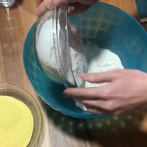 Kulac me miell gruri dhe misri.Kulac per pershesh #gatuajshendetshem #gatime #gatime #gatimeshqiptare #gatimetradicionale #gatimeteshpejta #kuzhina #kuzhinashqiptare #kuzhinatradicionale #receta #shqip #shqiperia #shije #shijefshati #shijeshtepie | Gatuaj Shendetshem