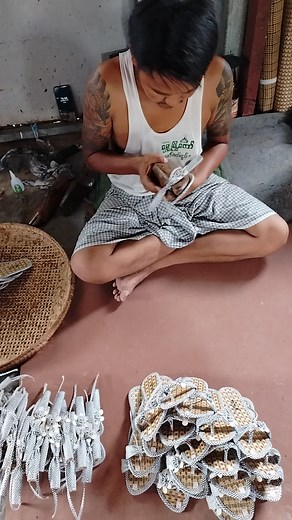 #ပွင့်သစ် #ကြိမ်ဖိနပ် #လက်ကားသီးသန့်ပါရှင့် #၀၉၇၈၁၆၀၁၉၇၉ #၀၉၄၀၂၆၇၆၄၇၀ #မန်းလေးမြို့