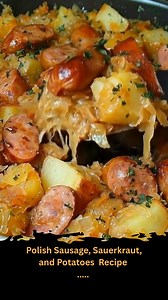 Polish Sausage, Sauerkraut, and Potatoes 😋🌭🥔 Enjoy a comforting and hearty meal with this traditional Polish dish featuring savory sausage, tangy sauerkraut, and tender potatoes. Perfect for a cozy dinner! 📋 Ingredients: 🥫 2 (14-ounce) cans sauerkraut, undrained (or 1 (2-pound) bag) 🥔 5 or 6 potatoes, peeled and cut into large chunks 💧 1 cup water 🌭 1 pound Polish sausage, cut into chunks (or use smoked sausage) 🌿 1 teaspoon caraway seeds 🍃 1 bay leaf Full Recipe in Coʍmеոτ 💬 | Aladdi