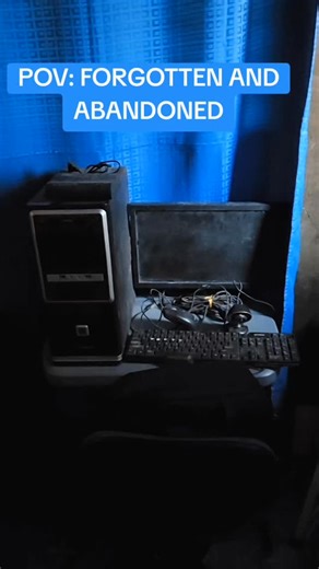 36 reactions · 67 shares | Old PC 16-22 Years ago. Forgotten and Abandoned #oldpc #computer #windows #microsoft #oldcomputer @Microsoft @Windows | Tech Marc | Facebook