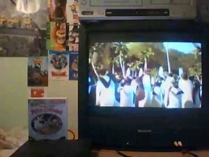 Opening to Here Comes Peter Cottontail 2007 DVD (Australia)