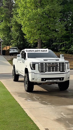 I gotta give it to him… it does look good! @Jonathan Jones | southernlawnmama
