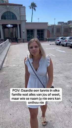 Dené Lindeque Fouché on Instagram: "Sukkel jou kind met Wiskunde of Wetenskap?📚 SmartScience bied aanlyn tutoring vir Graad 8-12 wat help met begrip, selfvertroue en beter punte! Wat 'n ouer sê: "Ons kan SmartScience hoogs aanbeveel. Dit skep 'n fantastiese ekstra ondersteuningsbasis en het ons dogter se fisiese wetenskappunt aansienlik verbeter en haar meer selfvertroue gegee in die afgelope 3 jaar se eksamens." Probeer gerus 'n GRATIS proefklas en sien self die verskil! Website: https://smart