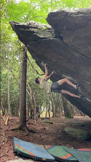 Flying Spaghetti Monster (V7) - Grayson Highlands, VA