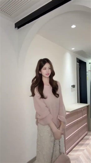 Mastering Early Spring Fashion: Your Guide to Chic Outfits