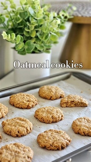 Quick oatmeal cookies