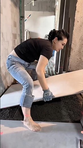Female workers are better for installing large tiles.