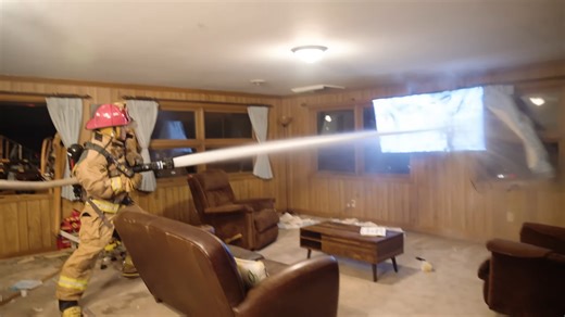 Fake firefighter destroys everything on Christmas Eve