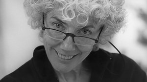 Everybody Knows... Elizabeth Murray