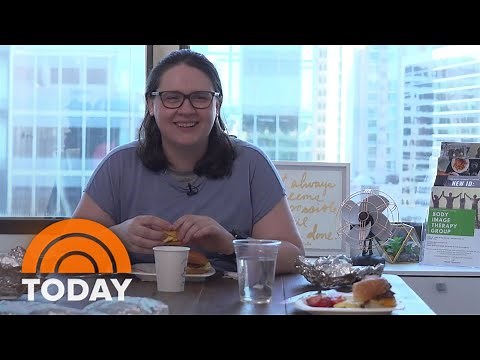 A Meal Support Group Is Changing The Lives Of People With Eating Disorders