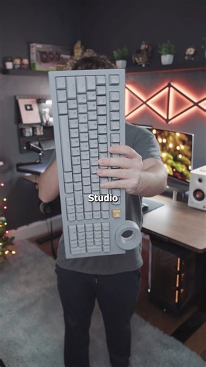 You’ve NEVER Seen A Keyboard Like This Before…