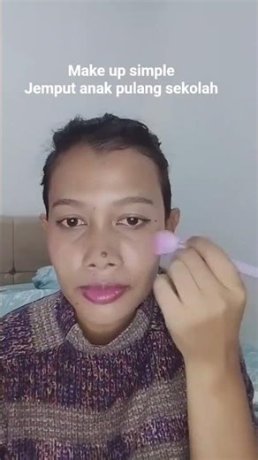 #makeuptutorial #makeup #makeup #makeupsimple #makeuppemula