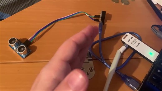 Ultrasonic HC-SR04 ESP8266/ESP32 motion sensor with e-mail reporting