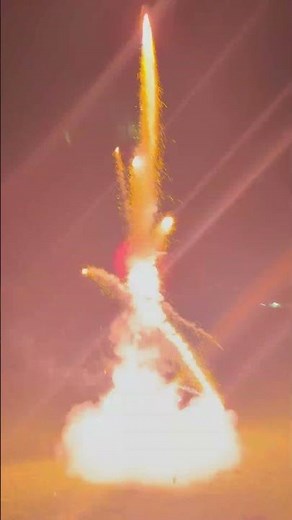 3” Salute Rocket 🚀 💥🤯 (Cato) #pyroaddicts #fail #2025 #pyro #experiment #life #loud ￼