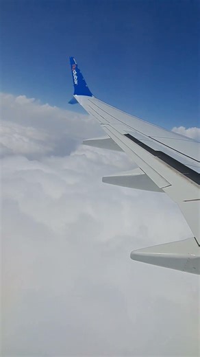 Fly Dubai Plane Above the Clouds | Stunning Sky View | #shabashstudio #flydubai